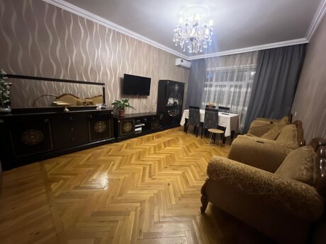 3-room apartment, 80 m², Bakıxanov: 187 000 ₼ 2
