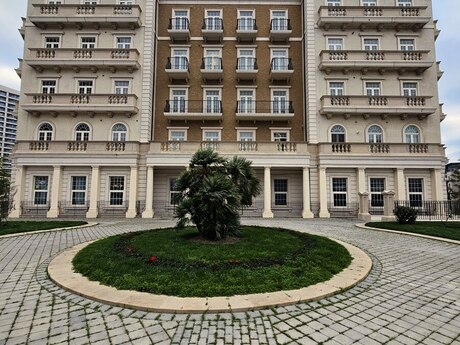 4 rooms · 141 m² · floor 3/7, Ağ şəhər