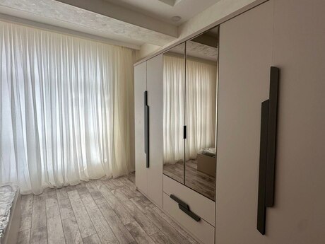 3-room apartment for rent, 115 m², Azadlıq Prospekti: 1 000 ₼/mo 5