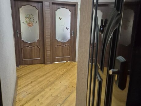 Объявление №6481389 - Баку, м. Халглар Достлугу, 4-комн., 100 м², 4/9 этаж