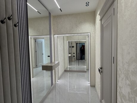 Объявление №6481413 - Баку, м. Нефтчиляр, 2-комн., 76 м², 12/16 этаж