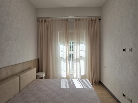 Ağ şəhərdə 2 otaqlı yeni tikili mənzil kirayə verilir, 70 m², 2 200 AZN/ay, şəkil 5 / 10