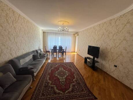 4 otaq · 180 m² · 8/16 mərtəbə, Nizami