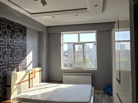 2-room apartment for rent, 80 m², Memar Əcəmi: 650 ₼/mo 4
