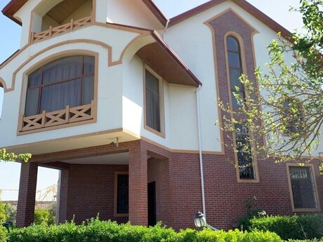 8 otaqlı həyət evi, 300 m², Novxanı: 370 000 ₼ 2