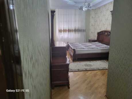 Kirayə 3 otaqlı mənzil, 140 m², 28 May: 1 300 ₼/ay 3
