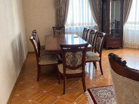 3 otaq · 170 m² · 11/16 mərtəbə, 28 May