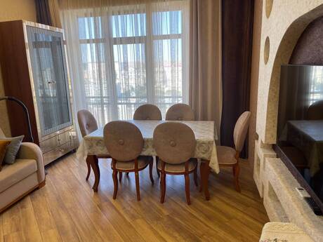 2 rooms · 60 m² · floor 2/20, 20 Yanvar