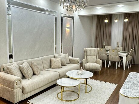 Kirayə 2 otaqlı mənzil, 100 m², Gənclik: 1 400 ₼/ay 4