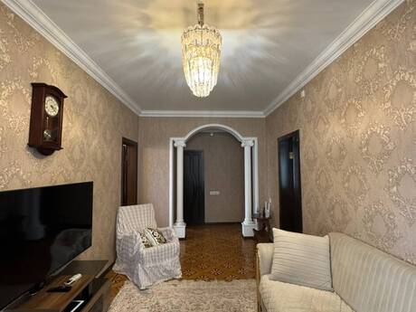 3-room apartment, 90 m², Nizami: 255 000 ₼ 5