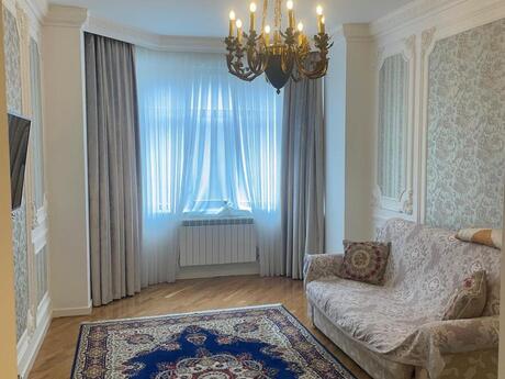 4 otaqlı mənzil, 200 m², Elmlər Akademiyası: 600 000 ₼ 4