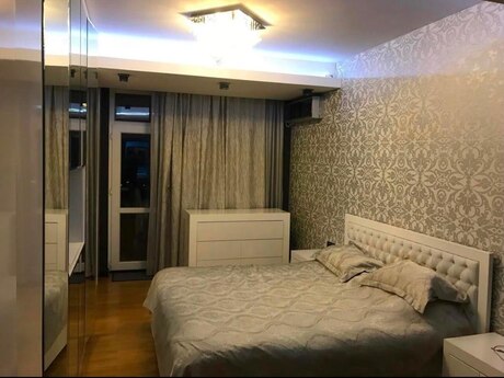 Kirayə 4 otaqlı mənzil, 180 m², Xətai: 1 600 ₼/ay 5
