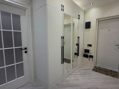 Elan №6481749 - Bakı, Xalqlar Dostluğu m., 3 otaqlı, 85 m², 2/9 mərtəbə