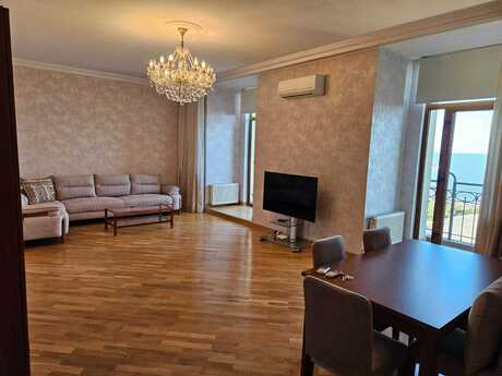 3-room apartment for rent, 150 m², Sahil: 3 000 ₼/mo 3