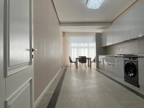 Kirayə 2 otaqlı mənzil, 70 m², Şah İsmayıl Xətai: 1 100 ₼/ay 5