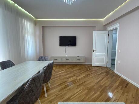Kirayə 2 otaqlı mənzil, 70 m², Şah İsmayıl Xətai: 1 100 ₼/ay 4