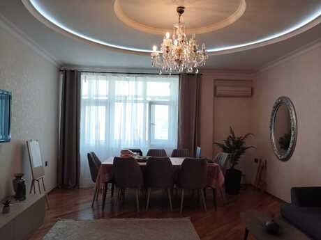 3-комнатная квартира, 130 м², Azadlıq Prospekti: 430 000 ₼ 5