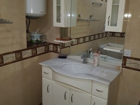 2-room apartment for rent, 114 m², Nizami: 900 ₼/mo 5