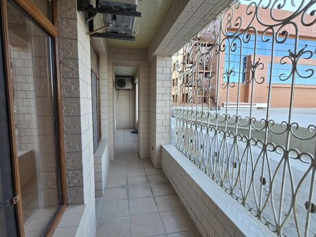 4 otaqlı mənzil, 186 m², İnşaatçılar: 530 000 ₼ 3