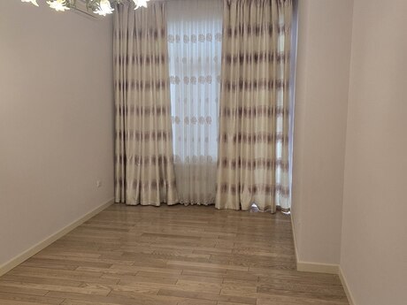4 otaqlı mənzil, 186 m², İnşaatçılar: 530 000 ₼ 4