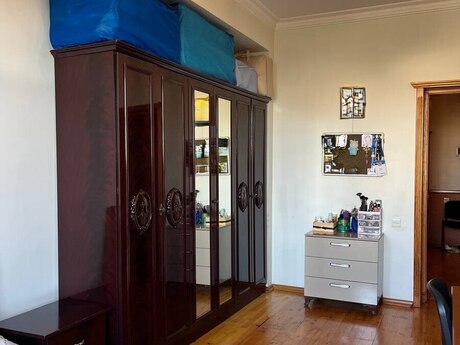 2 otaqlı mənzil, 60 m², Neftçilər: 160 000 ₼ 5