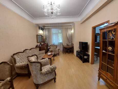 Объявление №6481855 - Баку, м. Нариман Нариманов, 3-комн., 100 м², 1/5 этаж