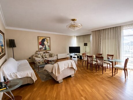 3 otaqlı mənzil, 138 m², 28 May: 415 000 ₼ 2