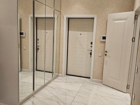 2 rooms · 60 m² · floor 10/18, Elmlər Akademiyası