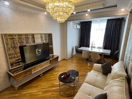 2-room apartment, 63 m², Əhmədli: 214 000 ₼ 2