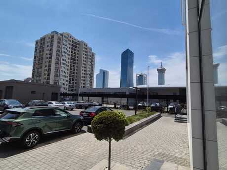 4 otaqlı mənzil, 173 m², Koroğlu: 455 000 ₼ 2