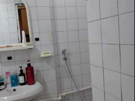 1-room apartment for rent, 50 m², Gənclik: 200 ₼/mo 5