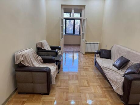 2-room apartment for rent, 65 m², Elmlər Akademiyası: 999 ₼/mo 2