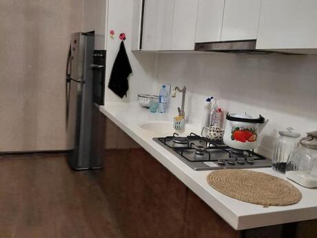 Kirayə 2 otaqlı mənzil, 75 m², 28 May: 900 ₼/ay 4