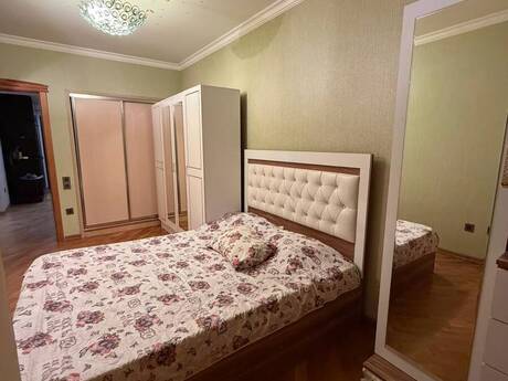 Kirayə 2 otaqlı mənzil, 100 m², İnşaatçılar: 700 ₼/ay 5