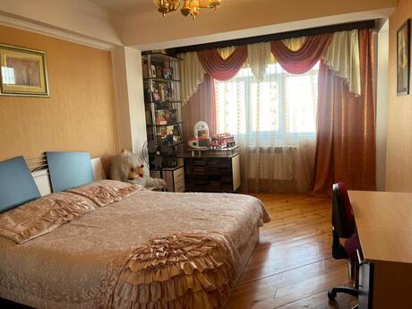 Продаётся 3-комнатная квартира в новостройке, İnşaatçılar, 97 м², 280 000 AZN, фото 2 / 12