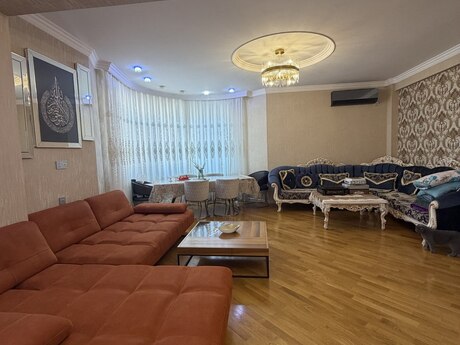 4-room apartment, 155 m², 8-ci mikrorayon: 500 000 ₼ 2