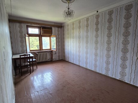 4 otaqlı mənzil, 110 m², Əhmədli: 200 000 ₼ 2