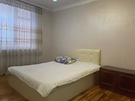 Kirayə 3 otaqlı mənzil, 95 m², Elmlər Akademiyası: 900 ₼/ay 3