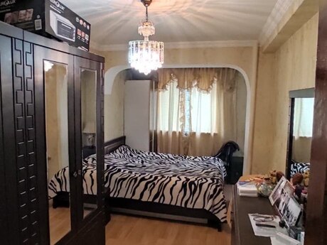 4-room apartment, 120 m², 20 Yanvar: 250 000 ₼ 3