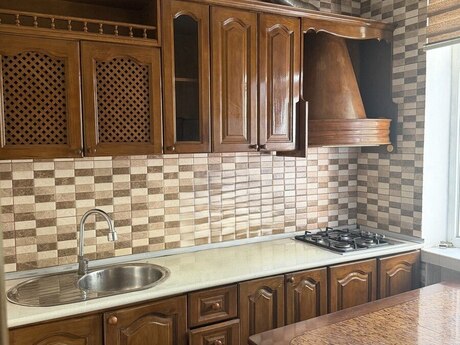 Elan №6482270 - Bakı, Nəriman Nərimanov m., 3 otaqlı, 80 m², 2/5 mərtəbə