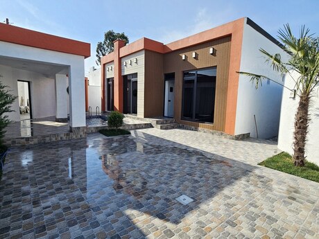 4 otaqlı həyət evi, 150 m², Şüvəlan: 165 000 ₼ 2