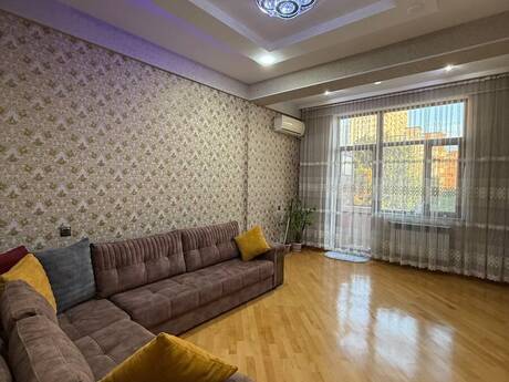 3-комнатная квартира, 80 м², Həzi Aslanov: 192 000 ₼ 3