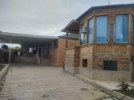7 otaqlı həyət evi, 170 m², Sulutəpə: 152 000 ₼ 2