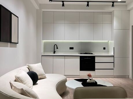 3-room apartment for rent, 95 m², Şah İsmayıl Xətai: 1 800 ₼/mo 4