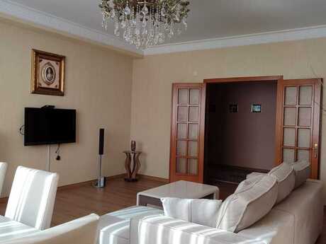 2 rooms · 80 m² · floor 14/18, Nizami