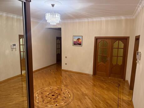 4-room new-build apartment for sale in Gənclik, 212 m², 495 000 AZN, photo 3 / 12