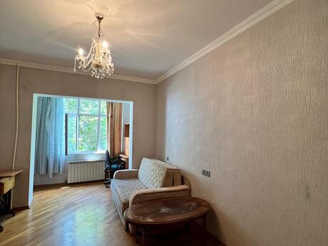 Kirayə 3 otaqlı mənzil, 85 m², Nərimanov: 700 ₼/ay 2