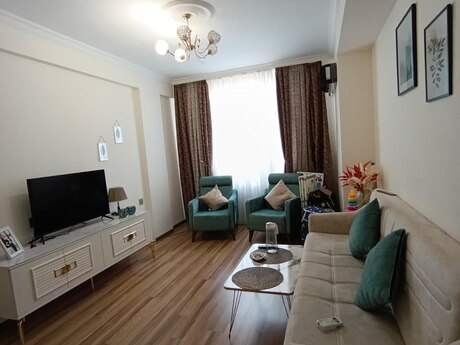 Elan №6482589 - Bakı, Masazır q., 2 otaqlı, 77 m², 3/5 mərtəbə