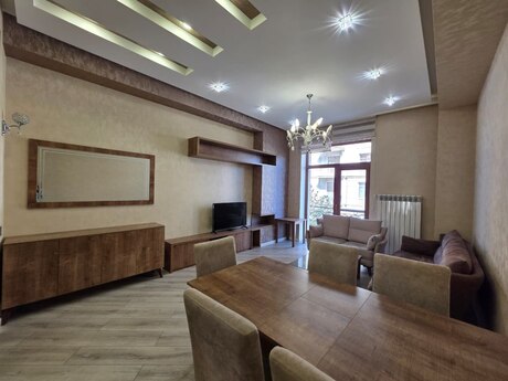 Объявление №6482623 - Баку, пос. Аг шехер, 3-комн., 110 м², 2/7 этаж