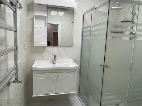 3-комнатная квартира, 80 м², 28 May: 280 000 ₼ 4